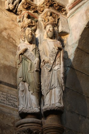 예언자 호세아와 말라키_photo by Lameiro_in the Cathedral of San Martino in Ourense_Spain.jpg